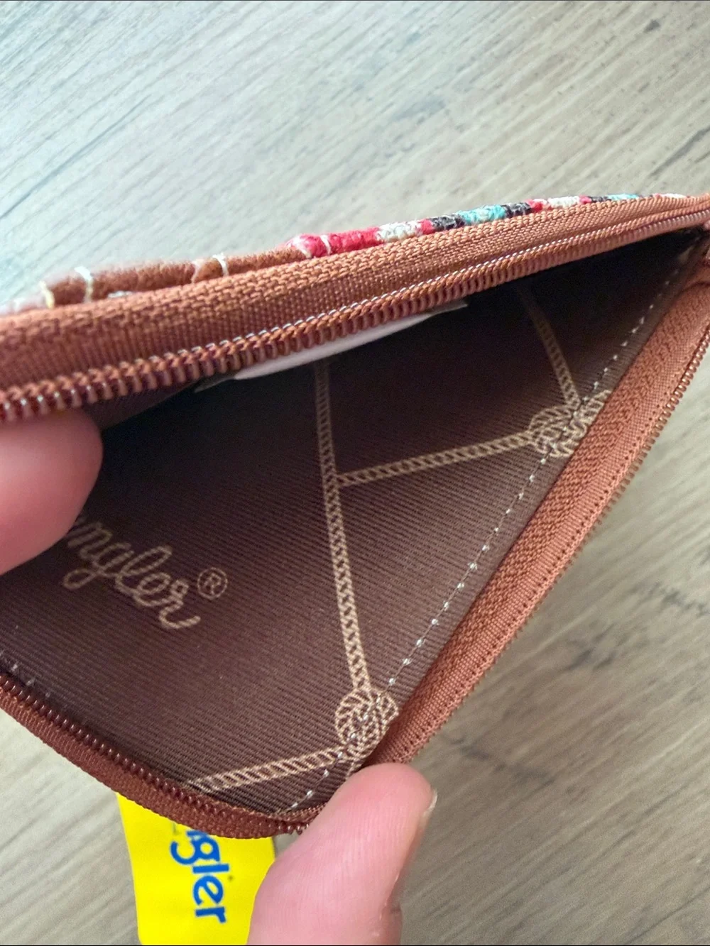 NWT Wrangler Red and Brown Southwestern Mini Zip Card Wallet